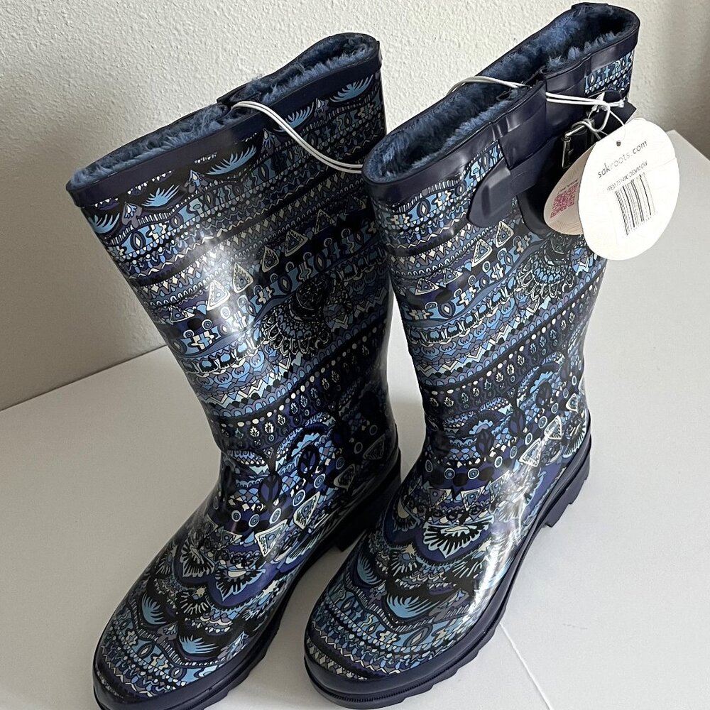 Sakroots One World Blue Elephant Peace Rain Boot with Faux Fur Lining Size 8